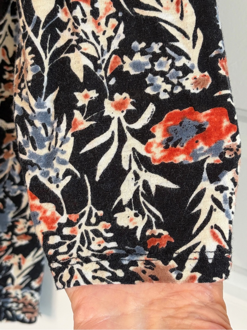 Lucky Brand Floral Peasant Shirt V Neck with Pleating Boho Wedtern Size Large - Picture 6 of 15